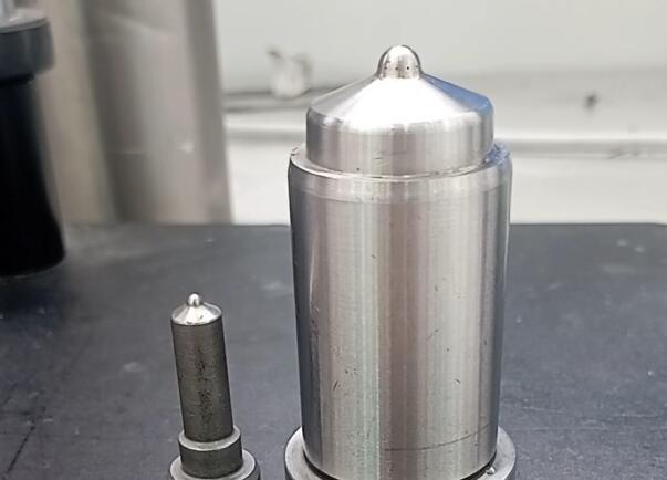 船用噴油嘴微孔拋光，斯曼克微孔拋光機(jī)可收緊流量散差！